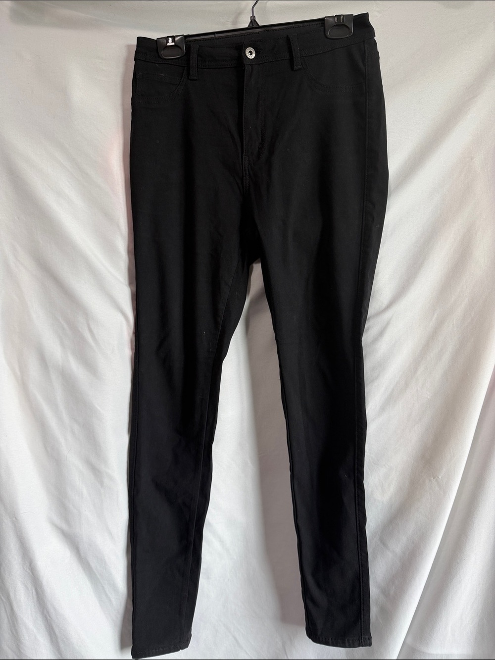 Women’s Black Skinny Jeans - Sleek Everyday Fit